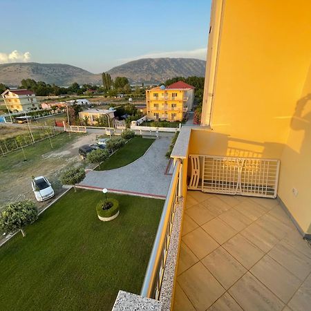 Hotel Restaurant Globi Velipojë 외부 사진