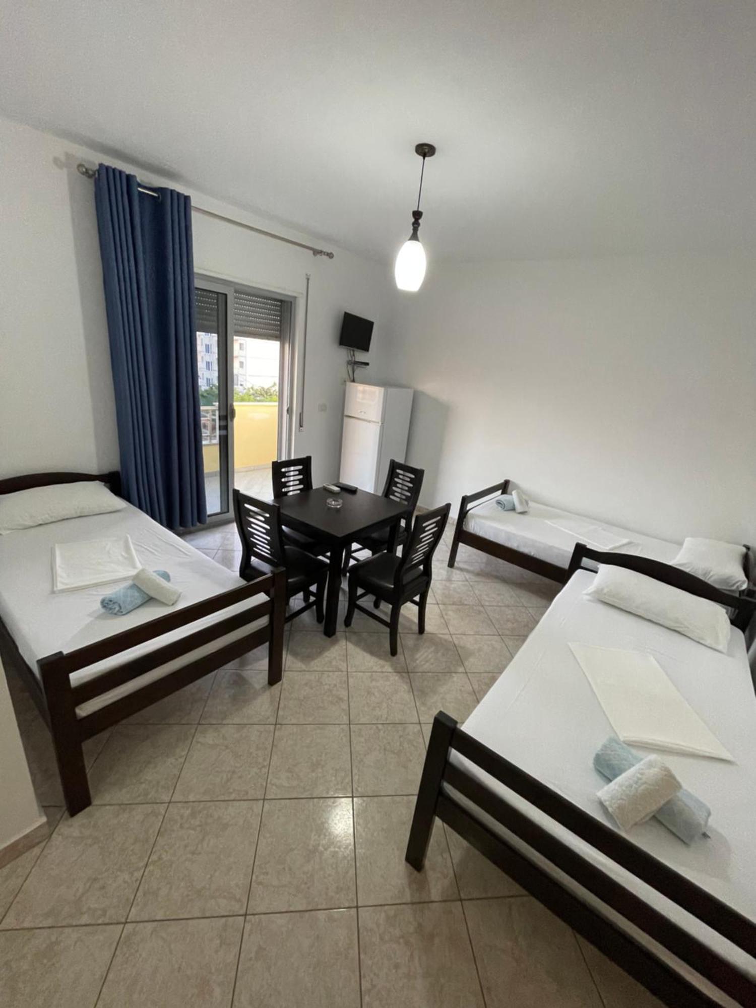 Hotel Restaurant Globi Velipojë 외부 사진