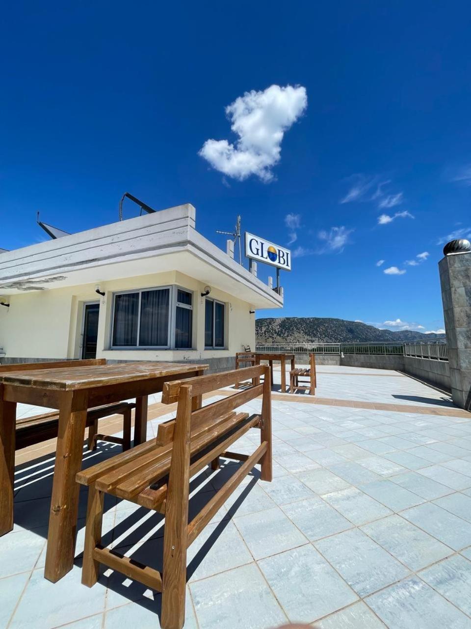 Hotel Restaurant Globi Velipojë 외부 사진